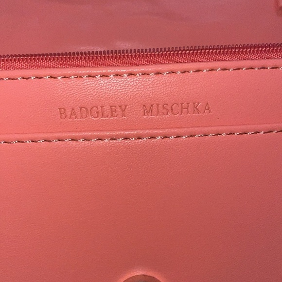 Badgley Mischka Coral - Picture 10 of 10